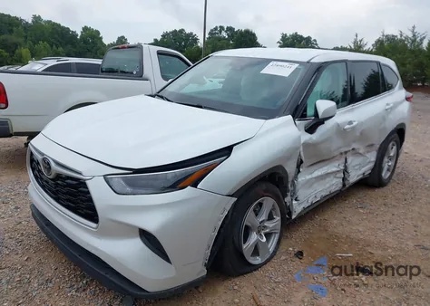 2022 Toyota Highlander L из США, поврежденный, VIN 5TDCZRAH3NS546761